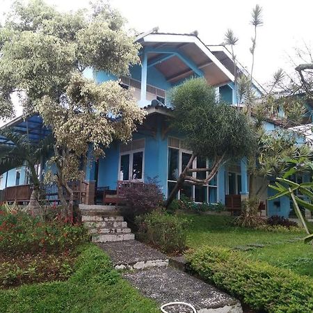 Garden Villas Cipanas Sindanglaya Exteriör bild
