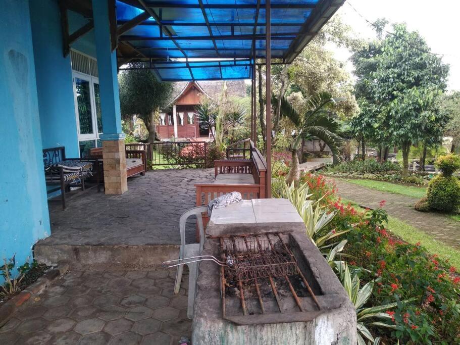 Garden Villas Cipanas Sindanglaya Exteriör bild